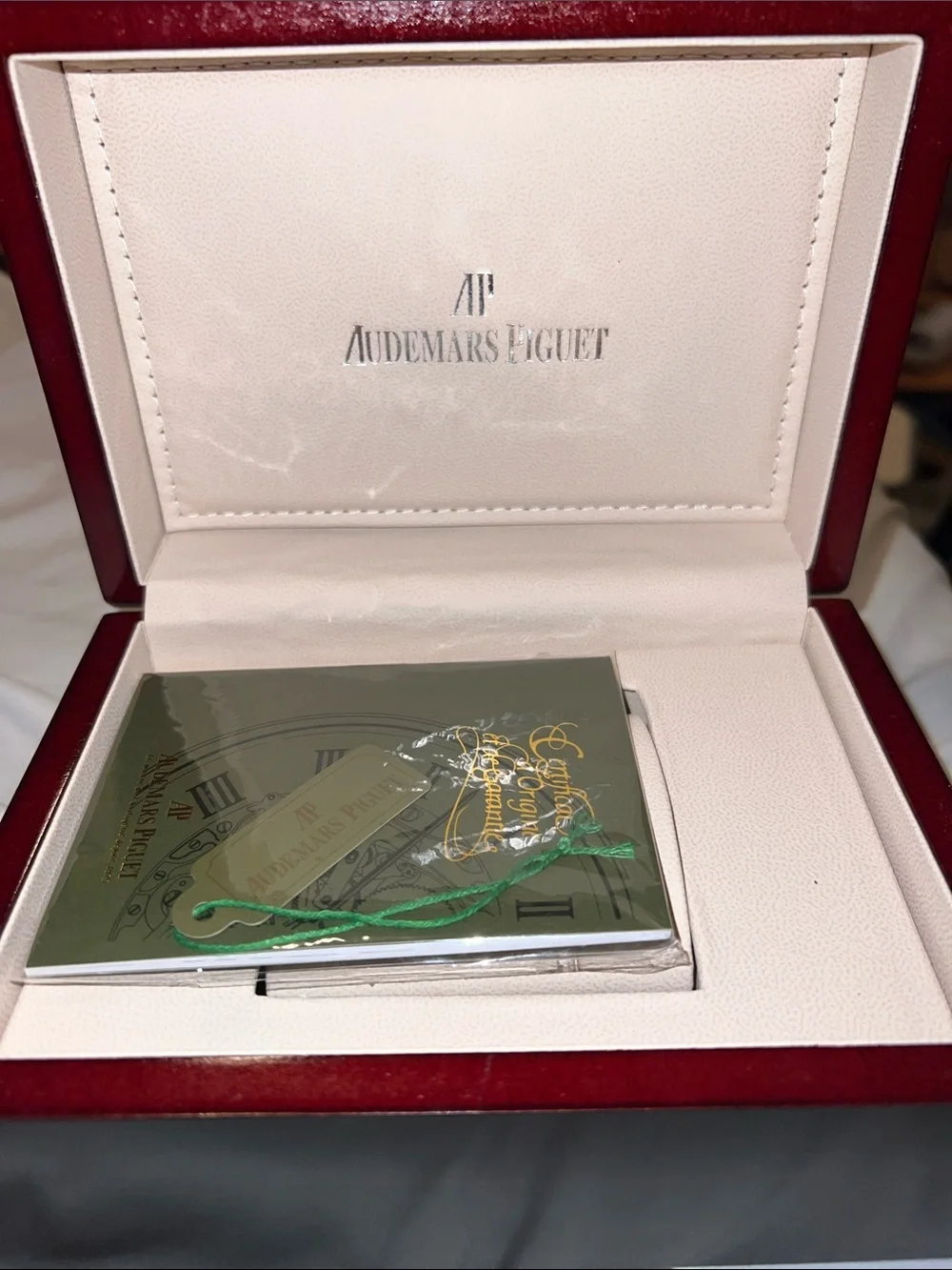 Audemars Piguet certification card